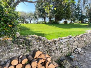 Photo 16- click for photo gallery